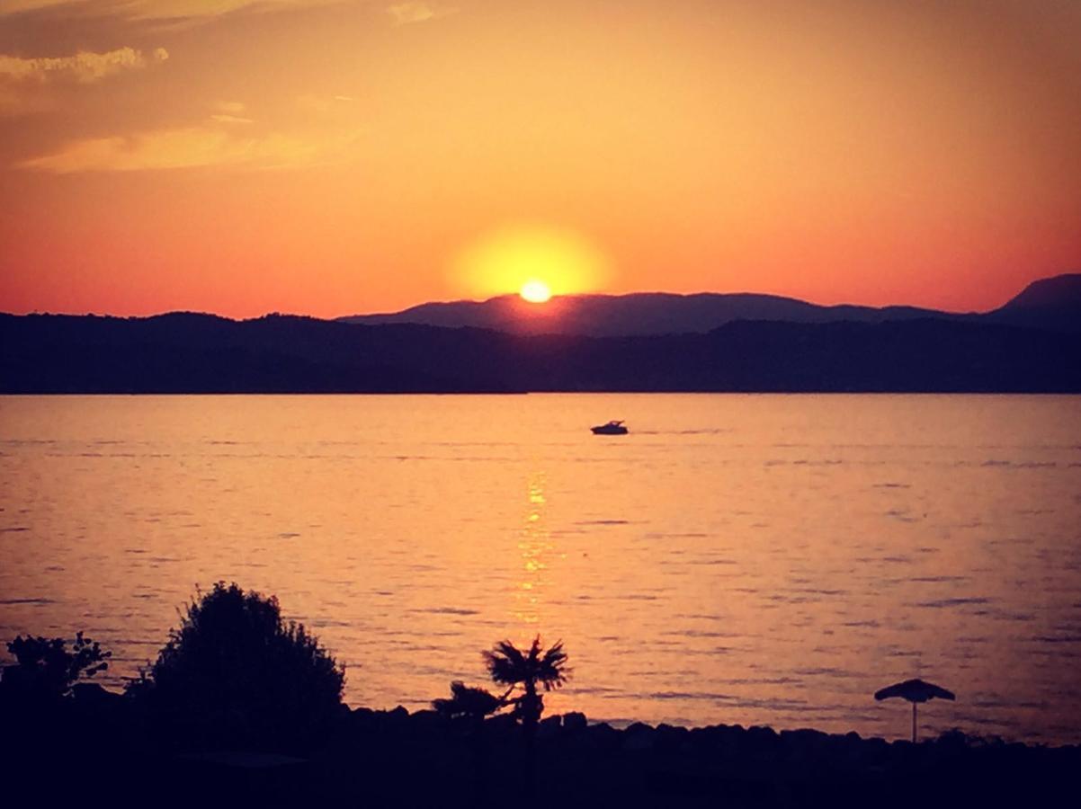 Appartamenti Residence Tulipano Sirmione Dış mekan fotoğraf
