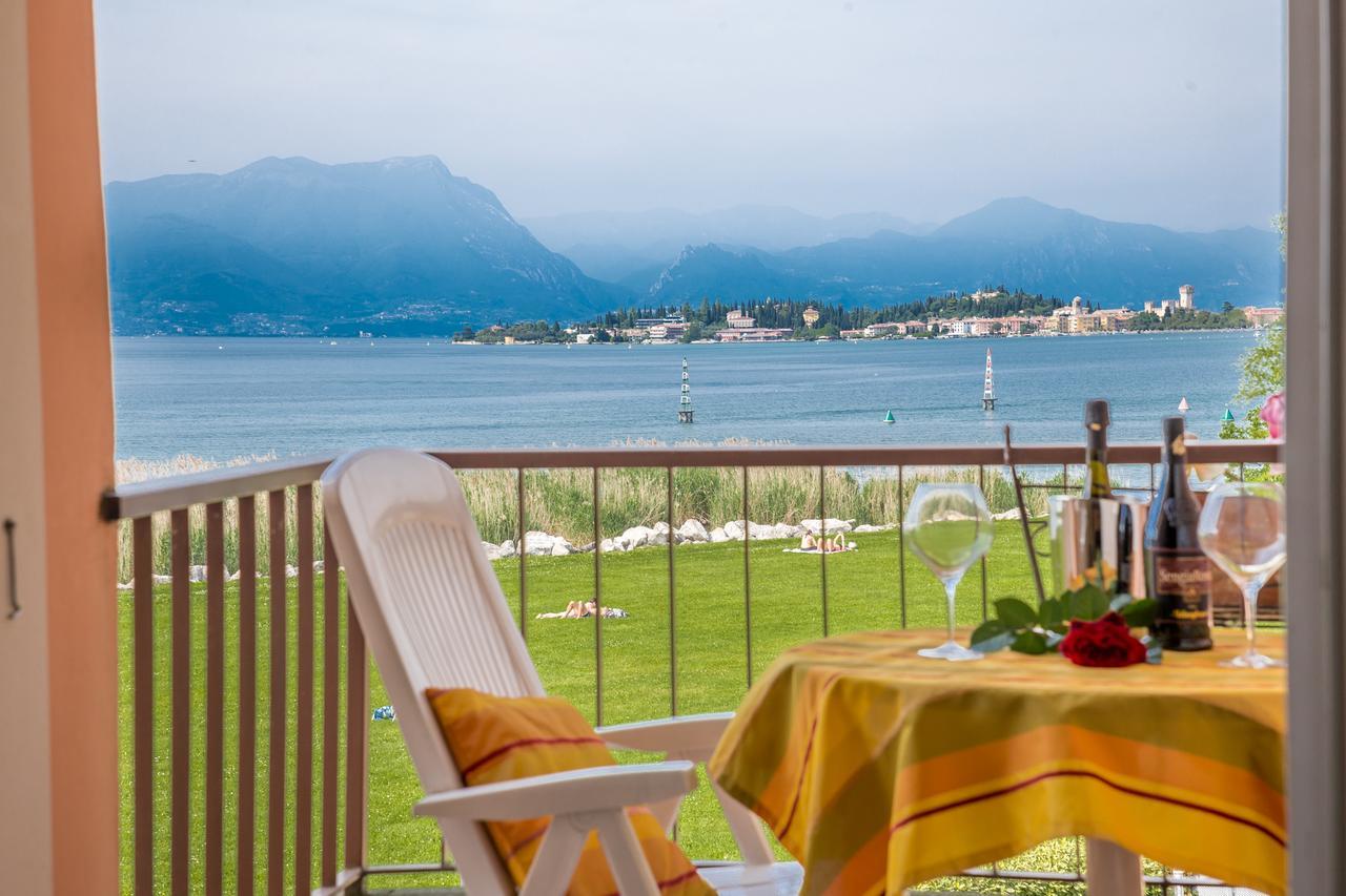 Appartamenti Residence Tulipano Sirmione Dış mekan fotoğraf