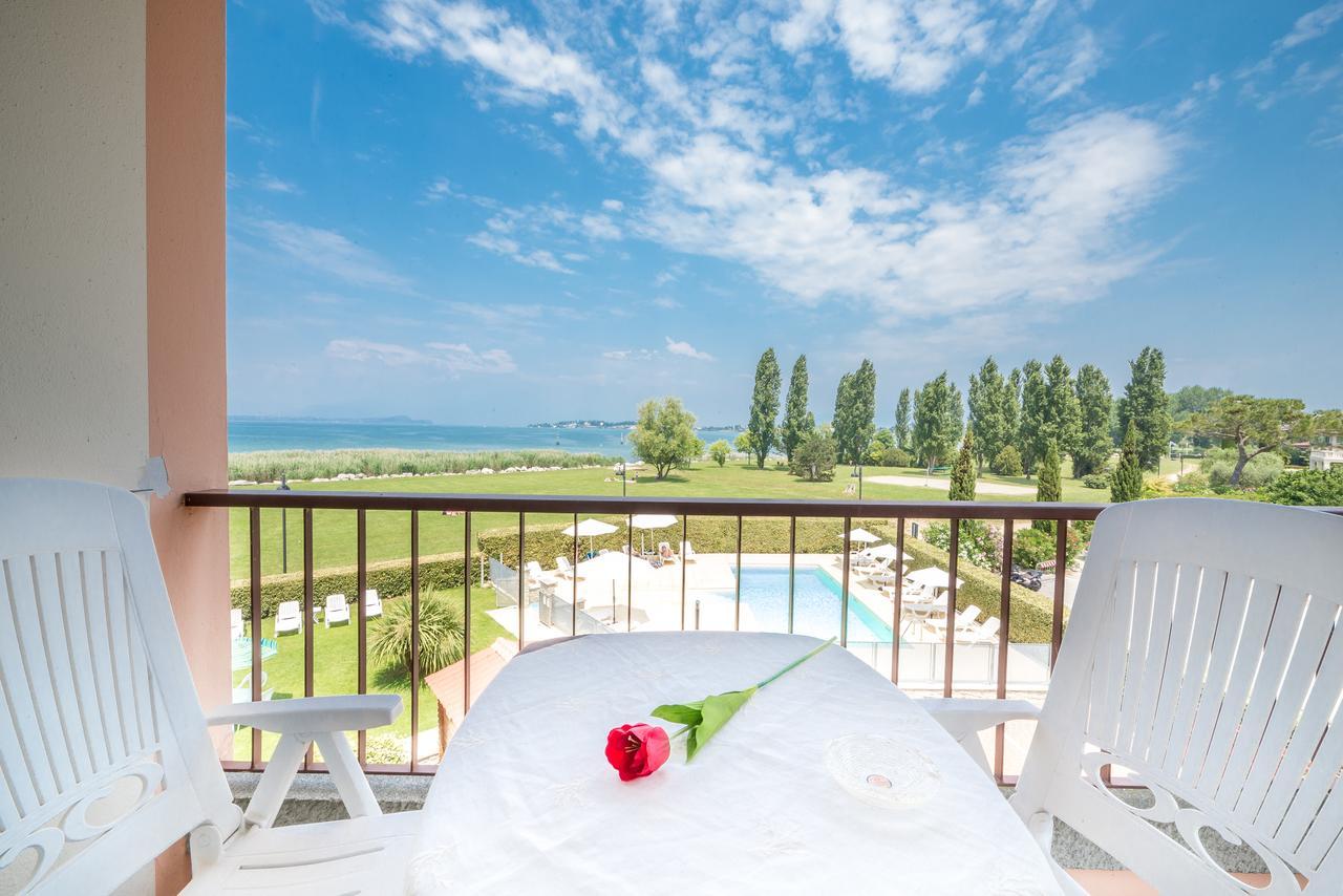 Appartamenti Residence Tulipano Sirmione Dış mekan fotoğraf