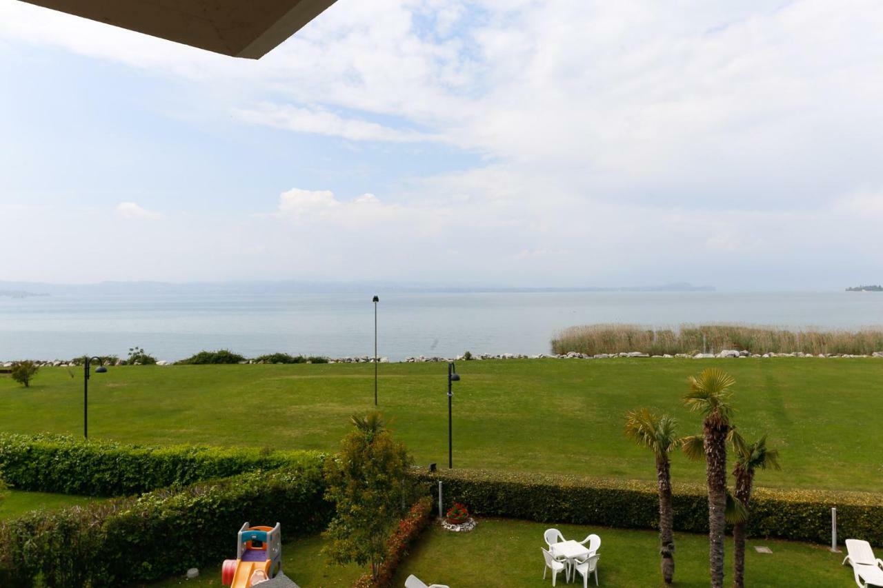 Appartamenti Residence Tulipano Sirmione Dış mekan fotoğraf