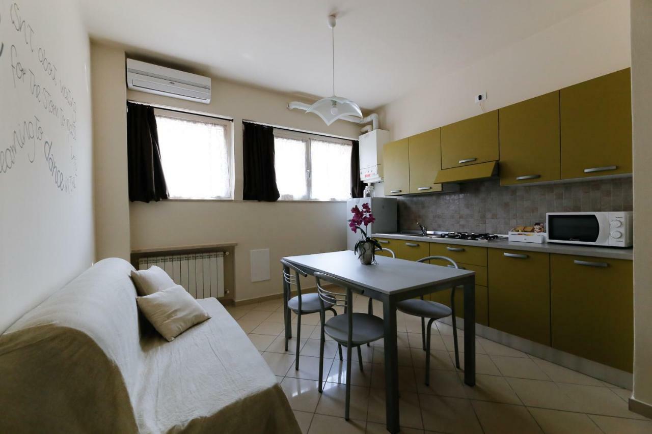 Appartamenti Residence Tulipano Sirmione Dış mekan fotoğraf